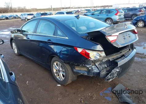 2013 Hyundai Sonata Gls z USA, uszkodzony, nr VIN 5NPEB4AC6DH676817